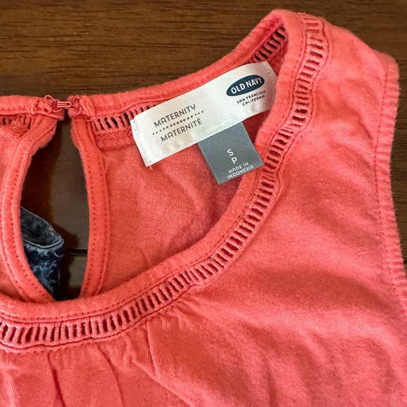 Mixed lot of 3 maternity shirts, size small - Picture 4 of 4